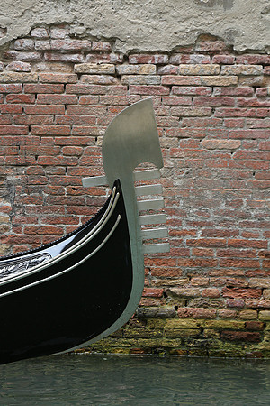 135A3069