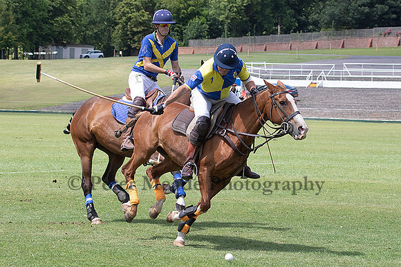 6F9A8273