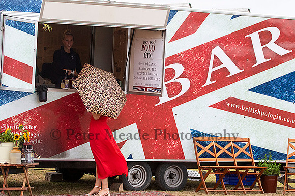 648A8183